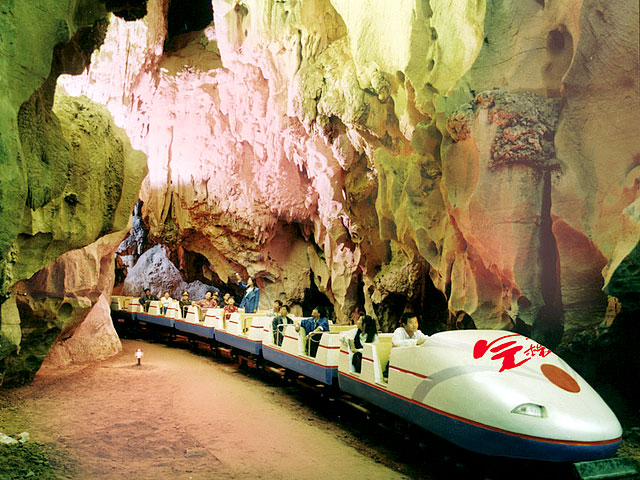 Crown Cave,Guilin