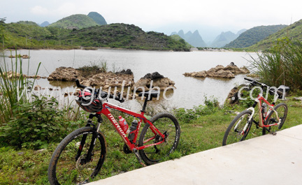 Backroad biking from Xingping to Yangshuo