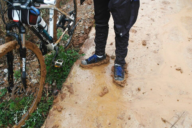 cycling in rainy seasons