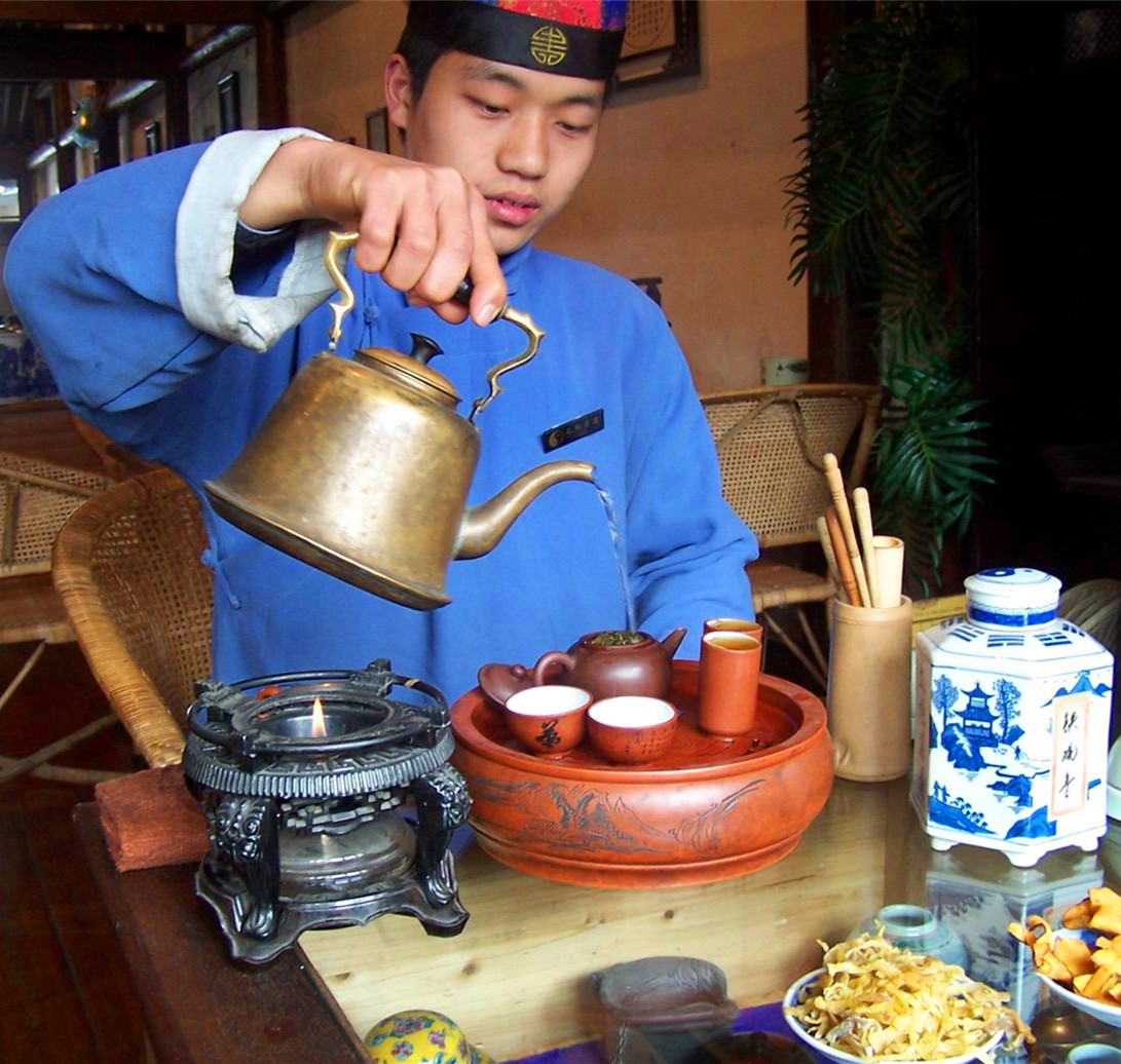 Have a cup of Wuyi Rock(Oolong) Tea