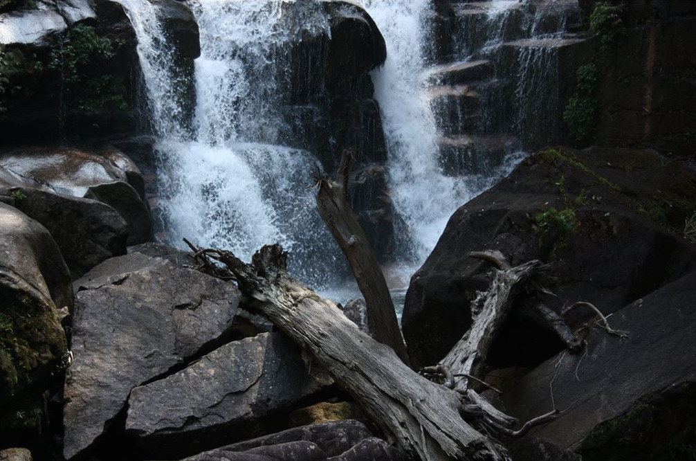 The stunning Qinglong Waterfalls at Wuyi Mountain