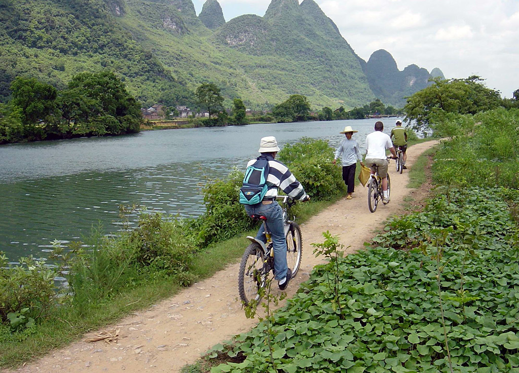 Biking into the countryside of Yangshuo along Yulong River