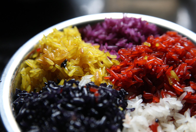 The five-colored sticky rice