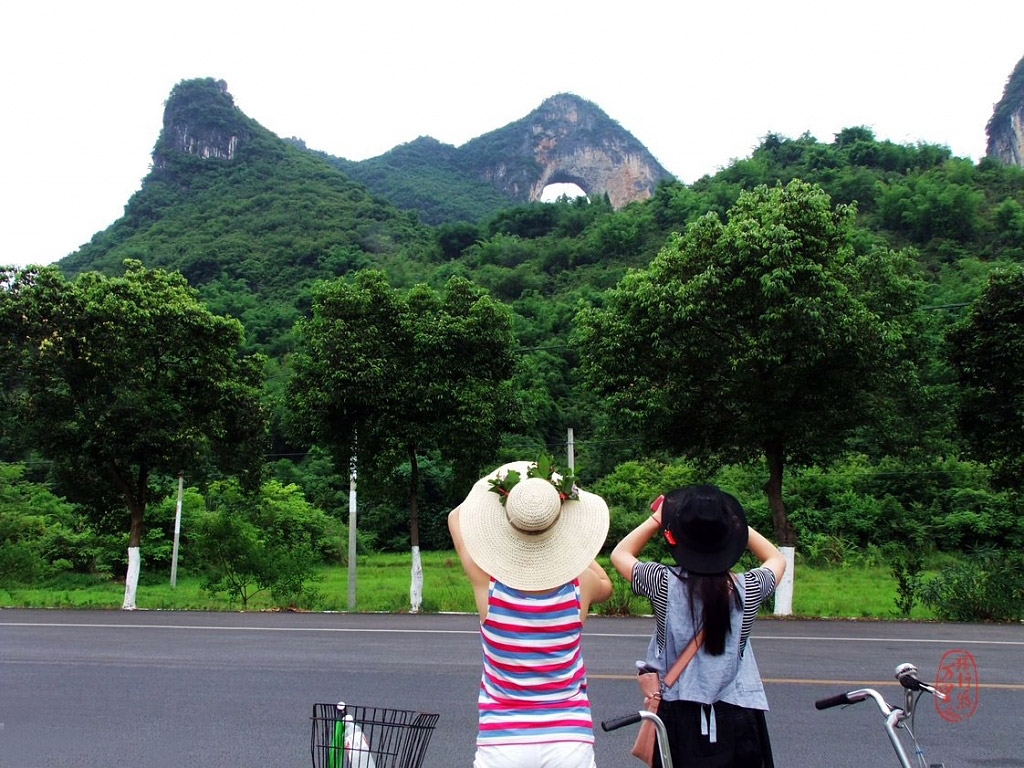 Yangshuo Moon Hill,Guilin