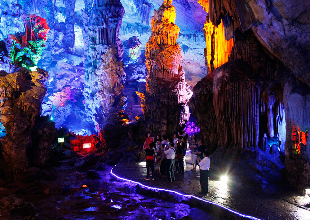 Reed Fulte Cave,Guilin